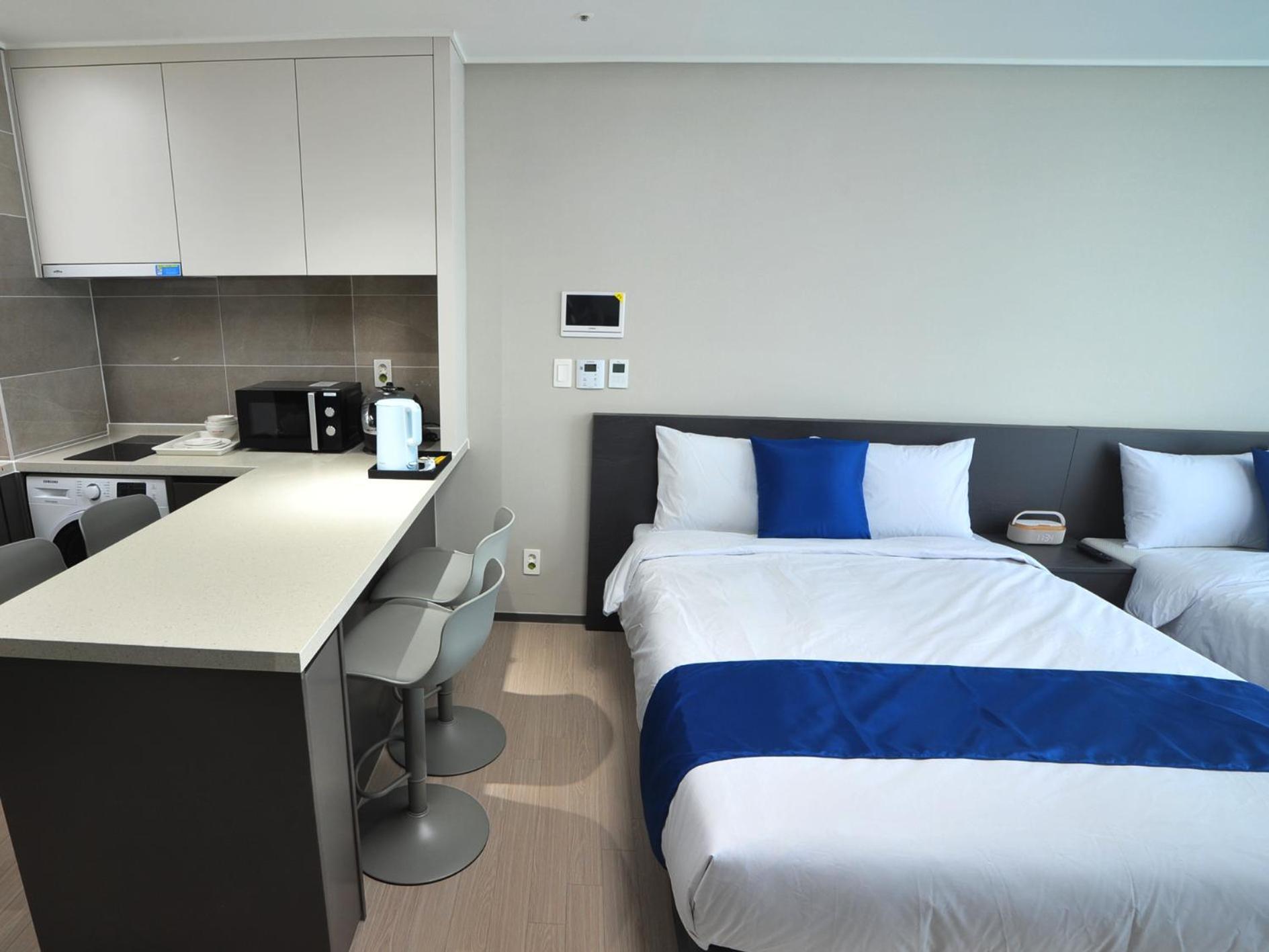 Coopstay Yeosu Hotel Kültér fotó